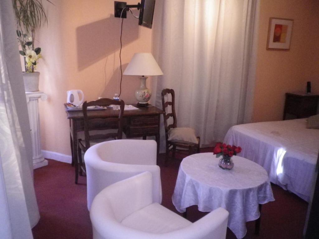 Hotel Ermitage du Moulin Labotte Haybes Zimmer foto